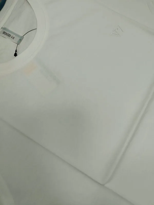 White_Regular_Fit_T-Shirt_for_Men