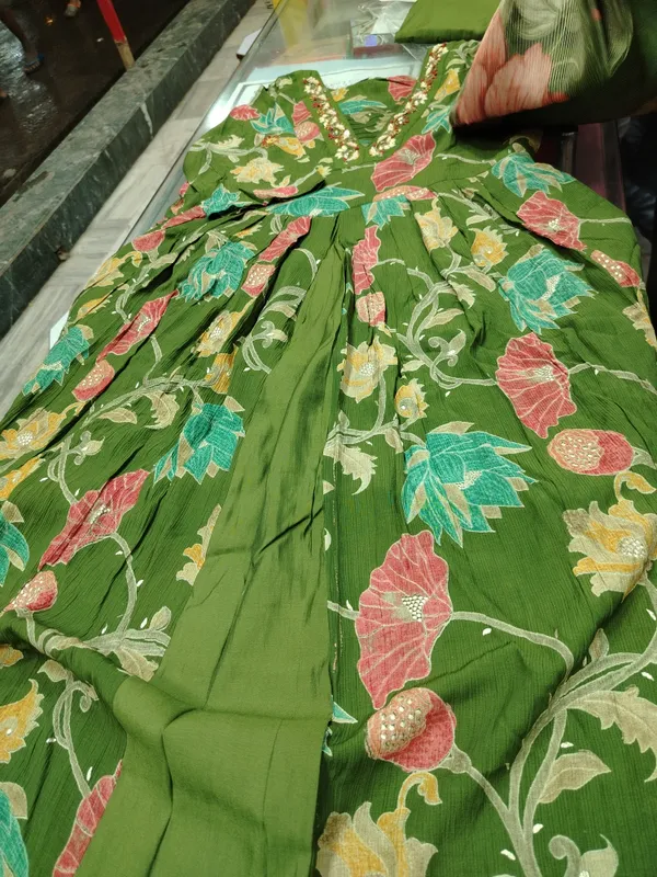 Green_Printed_Unstitched_Suit_Set_for_Women