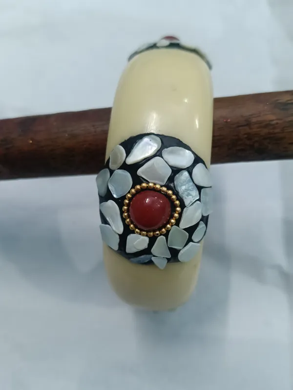 Wax_Mosaic_Pattern_Decorative_Candle