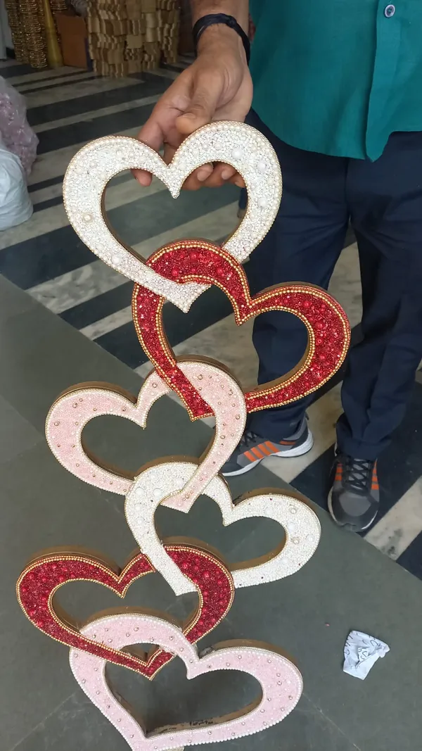 Embellished_Heart_Shape_Decorative_Hanging