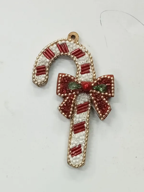 Beaded_Christmas_Candy_Cane_Hanging_Ornament