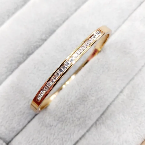 Gold_Tone_Crystal_Embellished_Ring_for_Women
