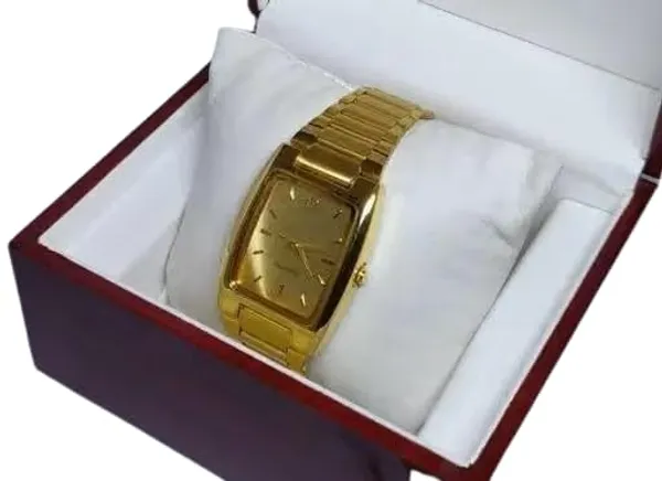 ZYVRA_Gold_Faux_Leather_Analog_Watch_For_Unisex