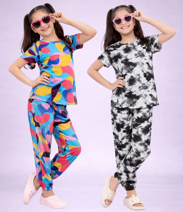 Multicolor_Cotton_Regular_Fit_Printed_Night_Suit_Set_For_Girls