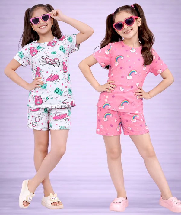 Multicolor_Cotton_Regular_Fit_Printed_T-Shirt_&_Shorts_Set_For_Girls