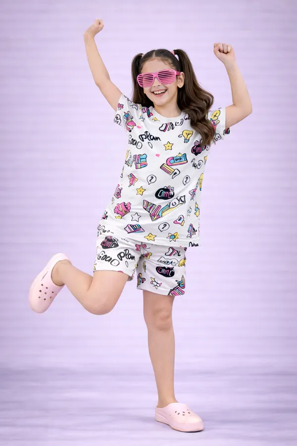 White_Cotton_Short_Sleeve_Printed_T-Shirt_&_Shorts_Set_For_Girls