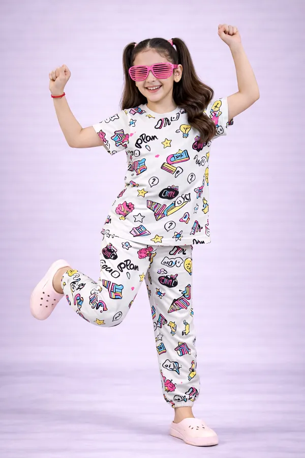 Multicolor_Cotton_Printed_Pajama_Set_For_Girls