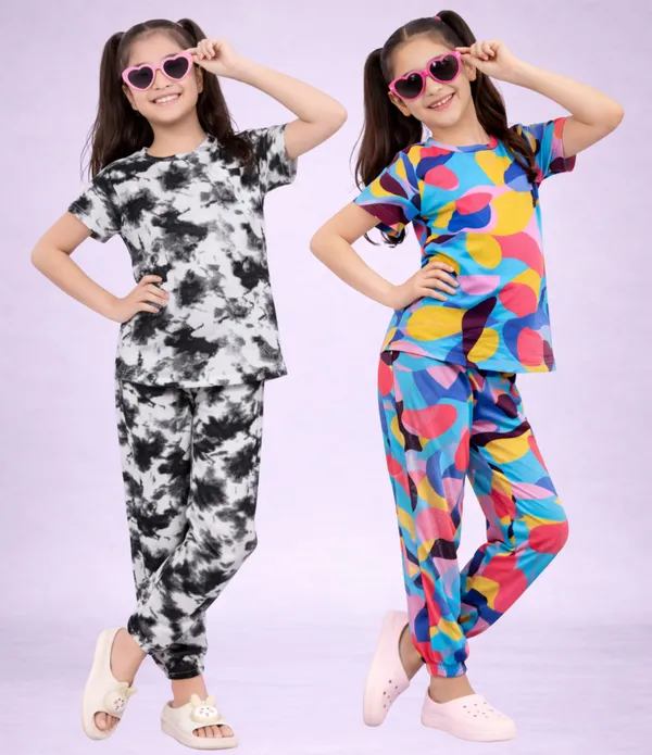 Multicolor_Cotton_Printed_Pajama_Set_For_Girls