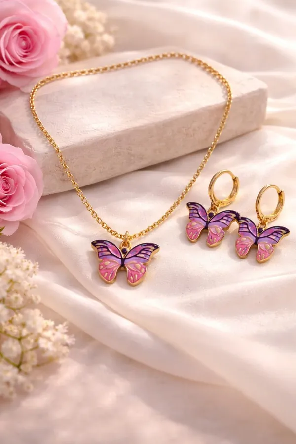 Stainless_Steel_Pendant_Necklace_And_Earrings_Set_For_Women