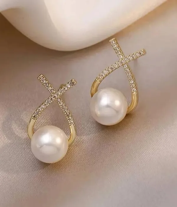 Pearl_Drop_And_Bow_Stud_Earrings_Set