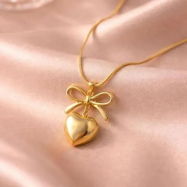 Love_Knot_Heart_Locket_Necklace