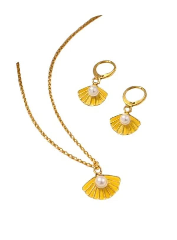 Shell_Pearl_Pendant_Necklace_And_Earrings_Set_For_Women