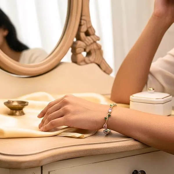 Gold_Plated_Bangle_Bracelet_For_Women