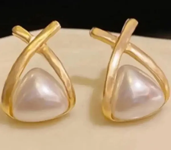 Pearl_Stud_And_Geometric_Drop_Earrings_Combo_Set