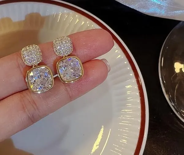 Crystal_Drop_Earrings_Set_For_Women