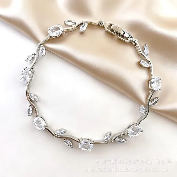Crystal_Leaf_Branch_Link_Bracelet