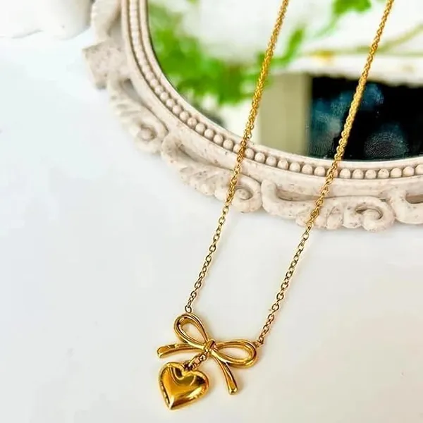 Heart_And_Bow_Pendant_Necklace_Set_For_Women