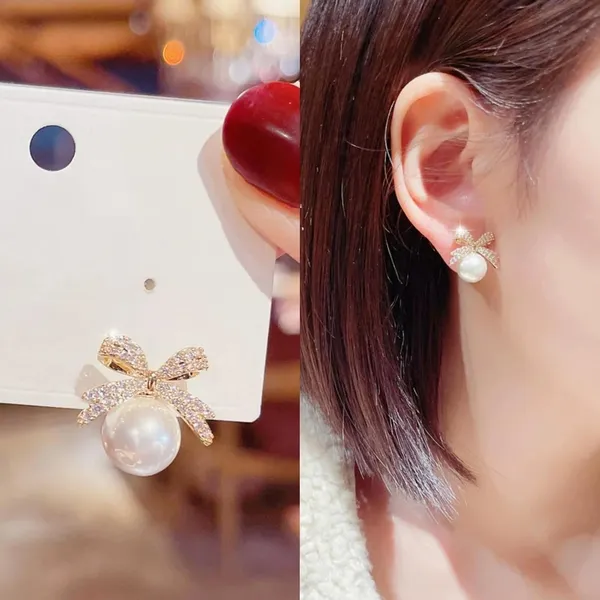 Pearl_Bow_Stud_Earrings