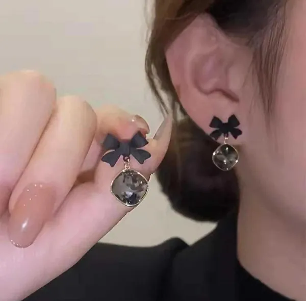 Crystal_Bow_Drop_Earrings