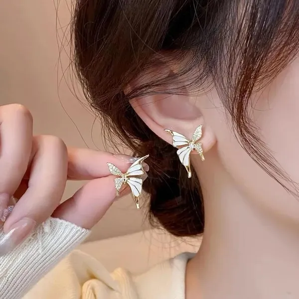 Butterfly_Stud_Earrings