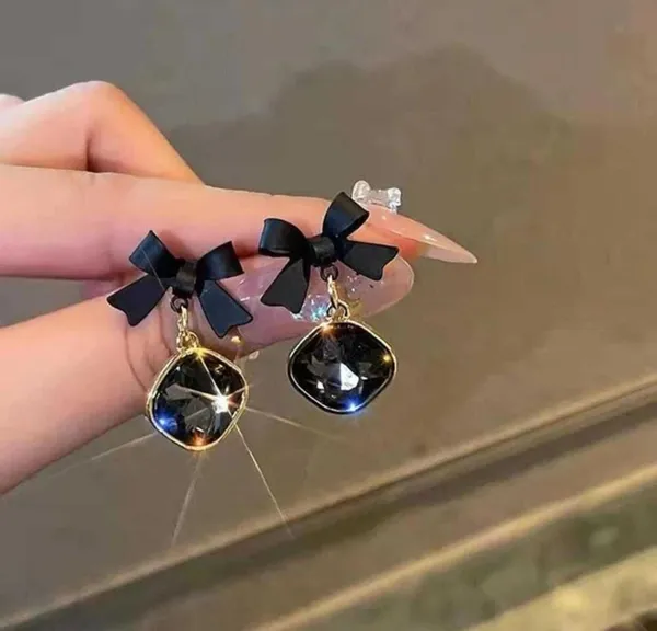 Bow_Crystal_Drop_Earrings_For_Women