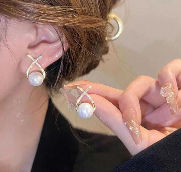 Crystal_Pearl_Stud_Drop_Earrings