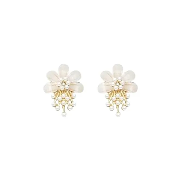 Floral_Pearl_Stud_Earrings