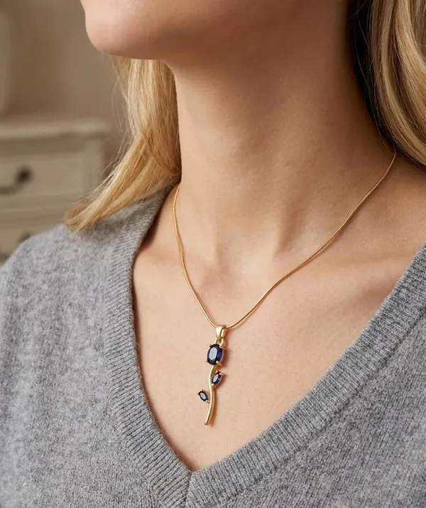 Women_S_Stainless_Steel_Chain_Necklace_With_Crystal_Stone_Pendant