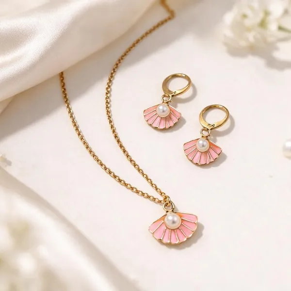Shell_Pearl_Pendant_Necklace_And_Earrings_Set_For_Women