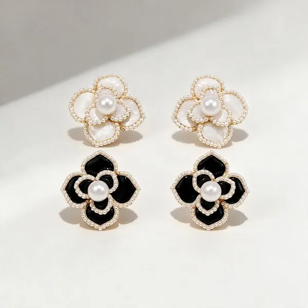 Floral_Pearl_Stud_Earrings_Set_Of_2