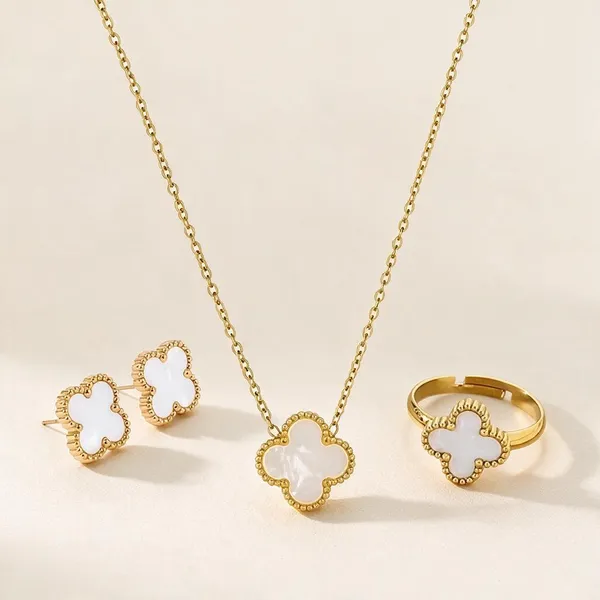 Four_Leaf_Clover_Jewelry_Set_Set_Of_2