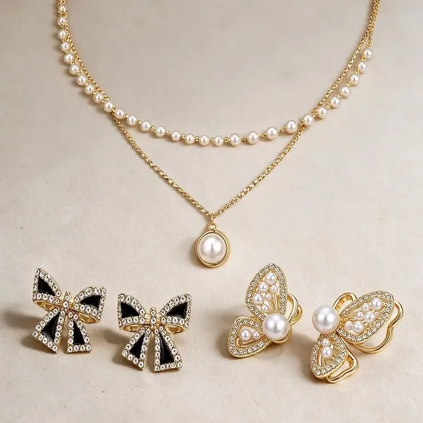 Alloy_Jewellery_Set_With_Necklace_And_Earrings_Set_Of_3