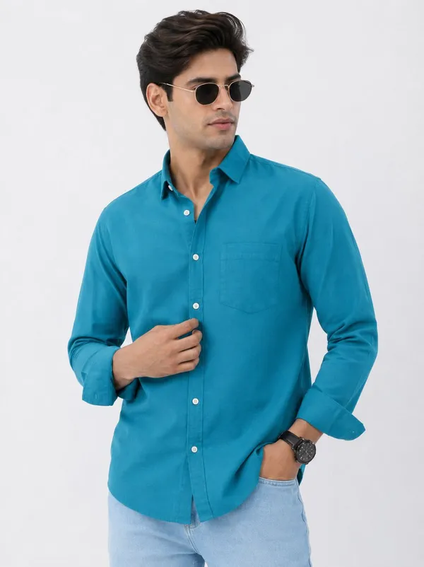 Ocean_Blue_Cotton_Tailored_Fit_Solid_Shirt_For_Men