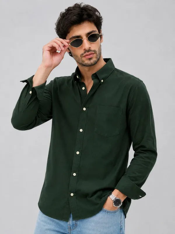 Green_Cotton_Regular_Fit_Solid_Shirt_For_Men