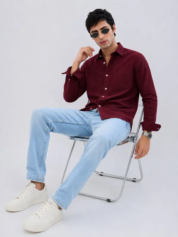 Netto_Uomo_Men_Solid_Casual_Burgundy_Shirt