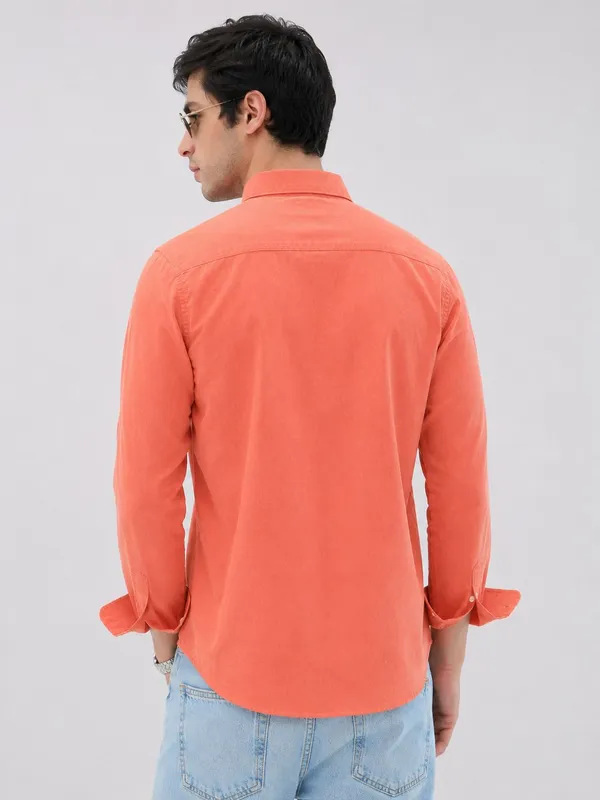Coral_Cotton_Relaxed_Fit_Solid_Shirt_For_Men