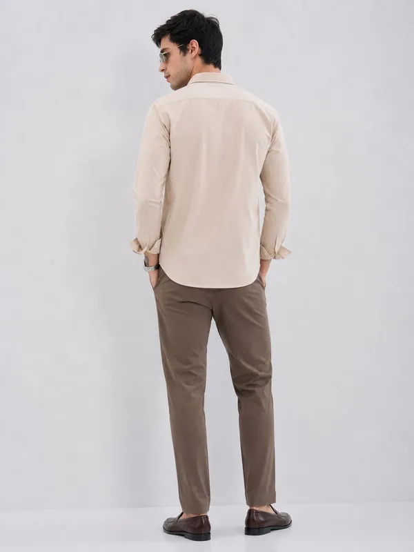Cream_Cotton_Regular_Fit_Solid_Shirt_For_Men