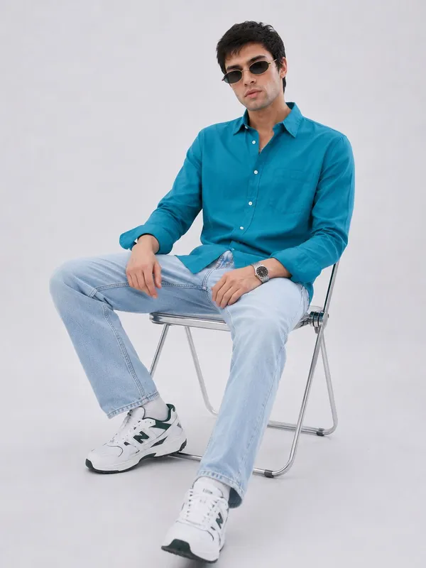 Netto_Uomo_Men_Solid_Casual_Ocean_Blue_Shirt