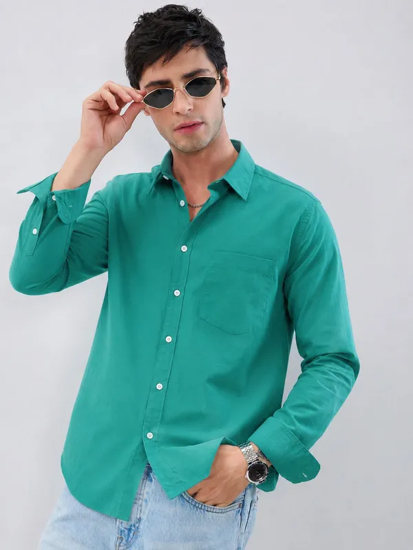 Sea_Green_Cotton_Regular_Fit_Solid_Shirt_For_Men