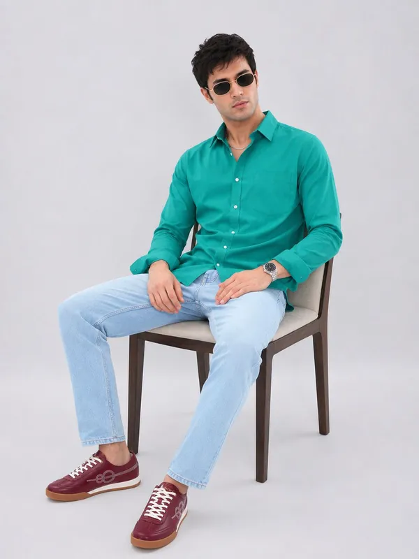 Sea_Green_Cotton_Regular_Fit_Solid_Shirt_For_Men