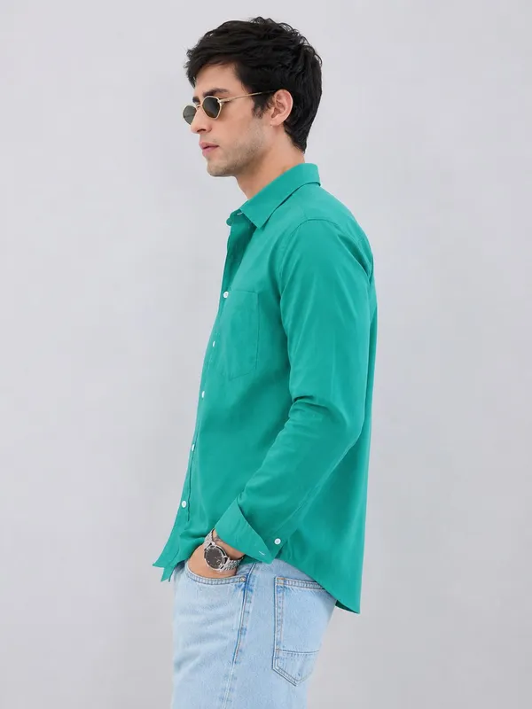 Sea_Green_Cotton_Regular_Fit_Solid_Shirt_For_Men