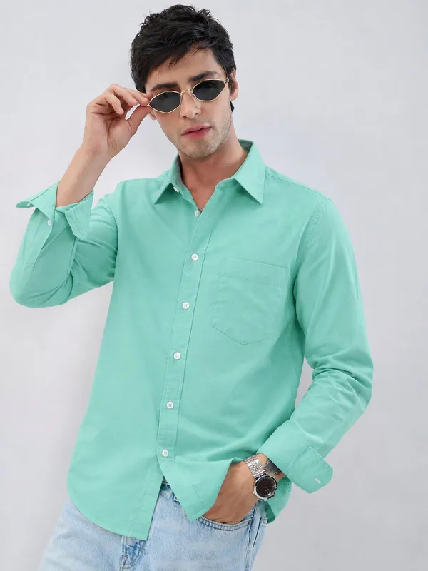 Turquoise_Blue_Cotton_Regular_Fit_Solid_Shirt_For_Men