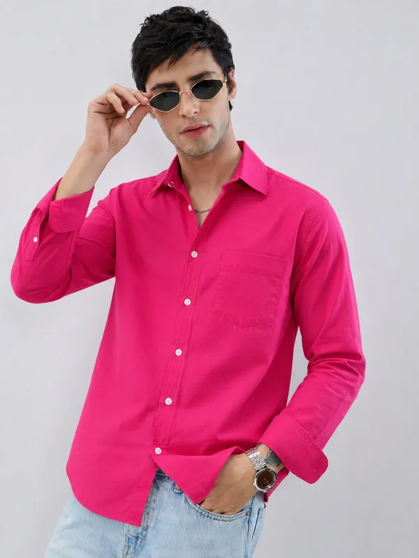 Rose_Pink_Cotton_Regular_Fit_Solid_Shirt_For_Men