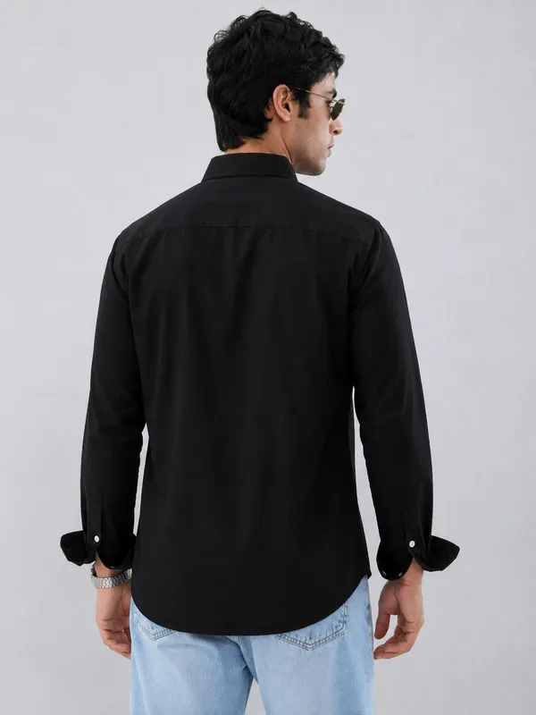 Netto_Uomo_Men_Solid_Casual_Black_Shirt