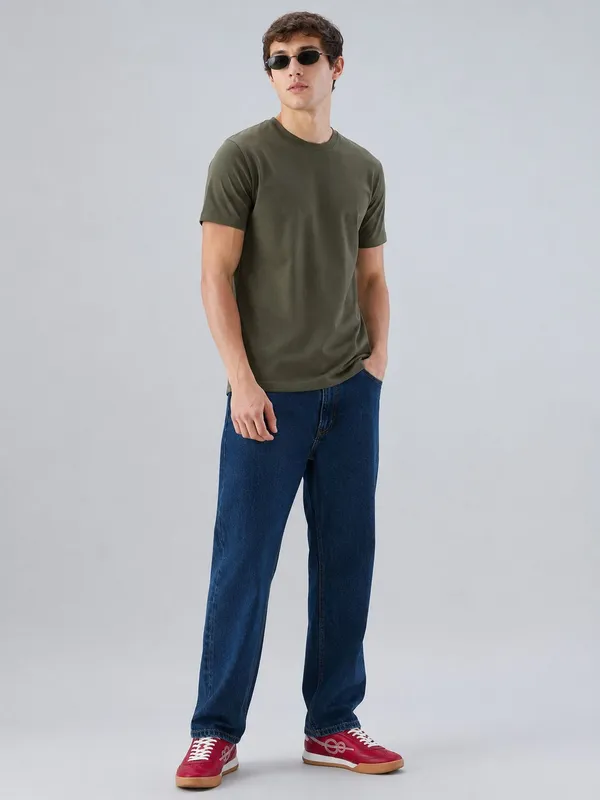 Olive_Green_Cotton_Regular_Fit_Solid_T_Shirt_For_Men