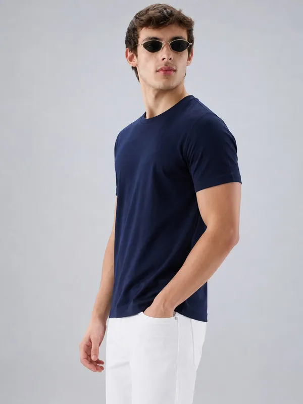 Navy_Blue_Cotton_Regular_Fit_Solid_T_Shirt_For_Men