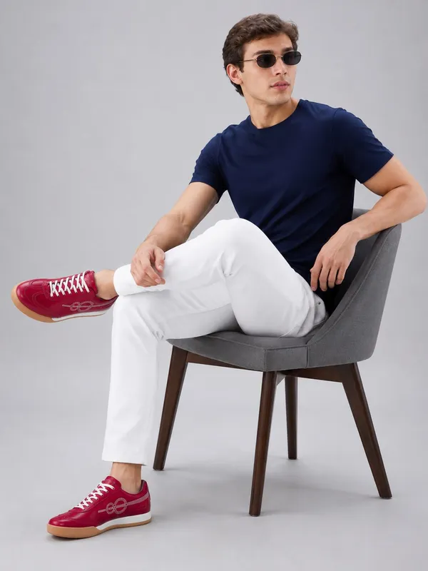 Navy_Blue_Cotton_Regular_Fit_Solid_T_Shirt_For_Men