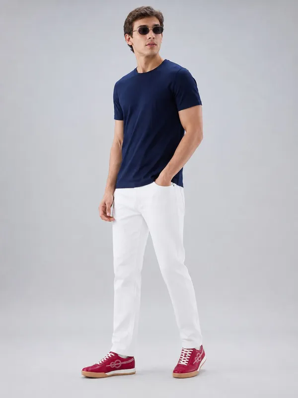 Navy_Blue_Cotton_Regular_Fit_Solid_T_Shirt_For_Men