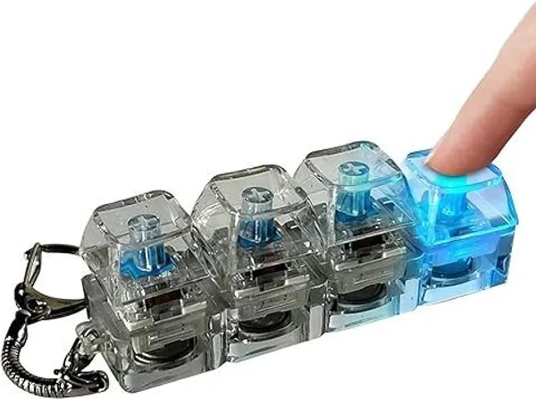 Shilops_Import_Keyboard_Keychain_-_03_Key_Chain