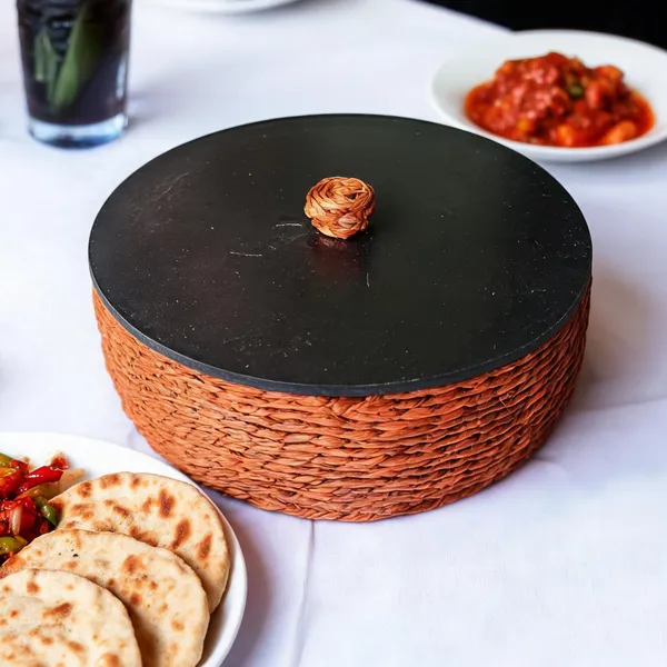 Roti_Box-_Orange(with_Lid)